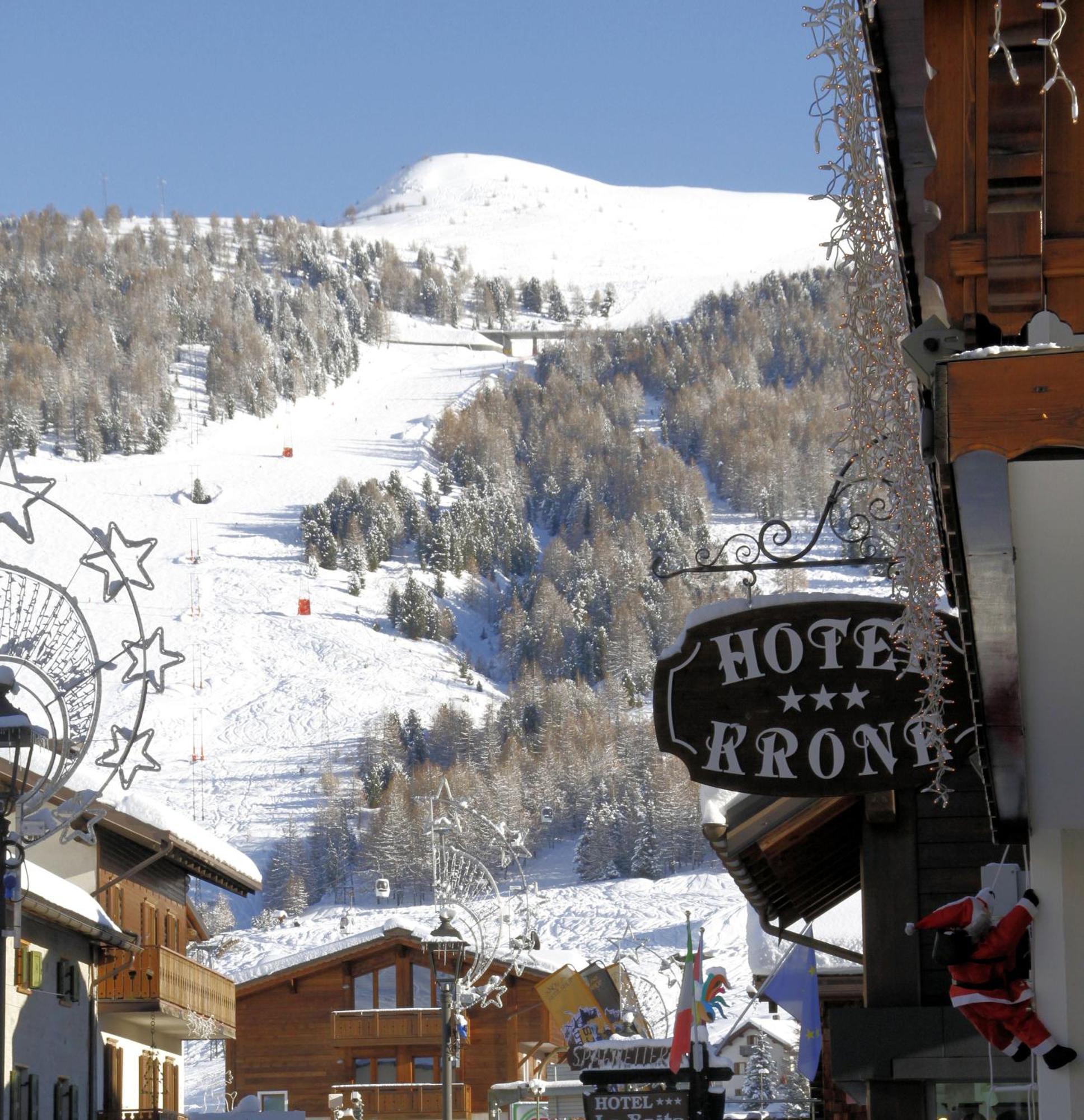 Hotel Krone Livigno Exterior foto